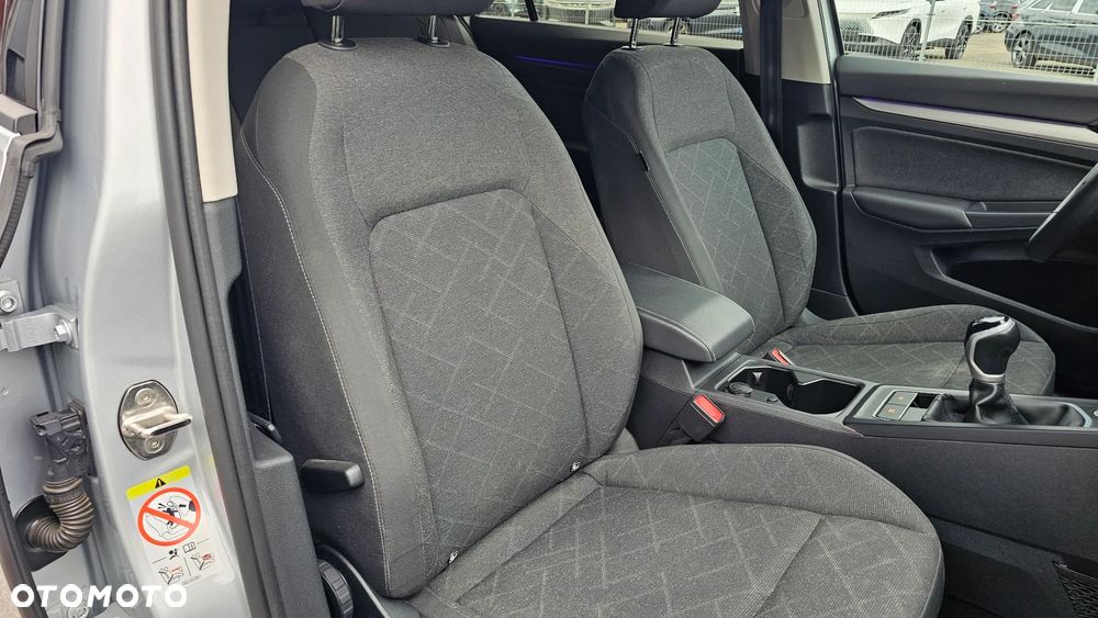 Volkswagen Golf 2.0 TDI Life - 18