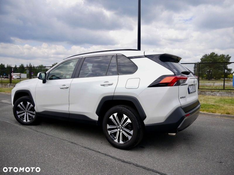 Toyota RAV4 2.0 Comfort 4x2 - 6