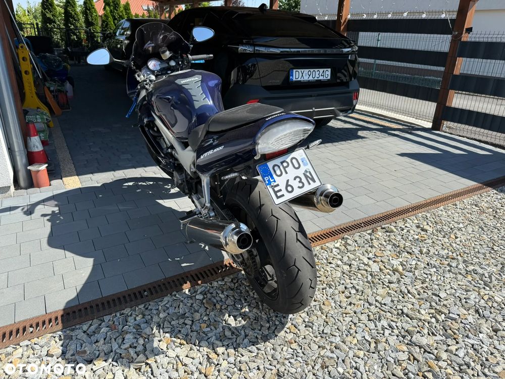 Honda VTR - 6