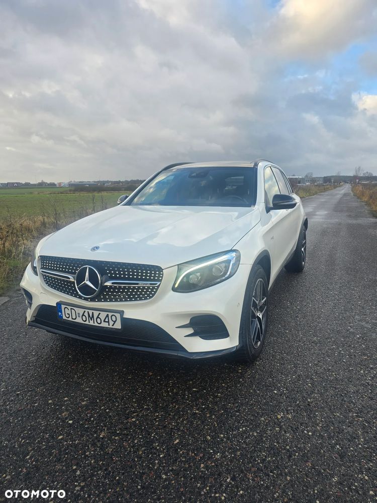 Mercedes-Benz GLC - 2