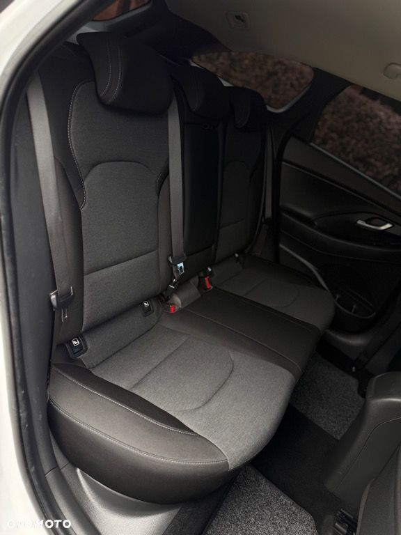 Hyundai i30 1.6 CRDI DCT Premium - 32