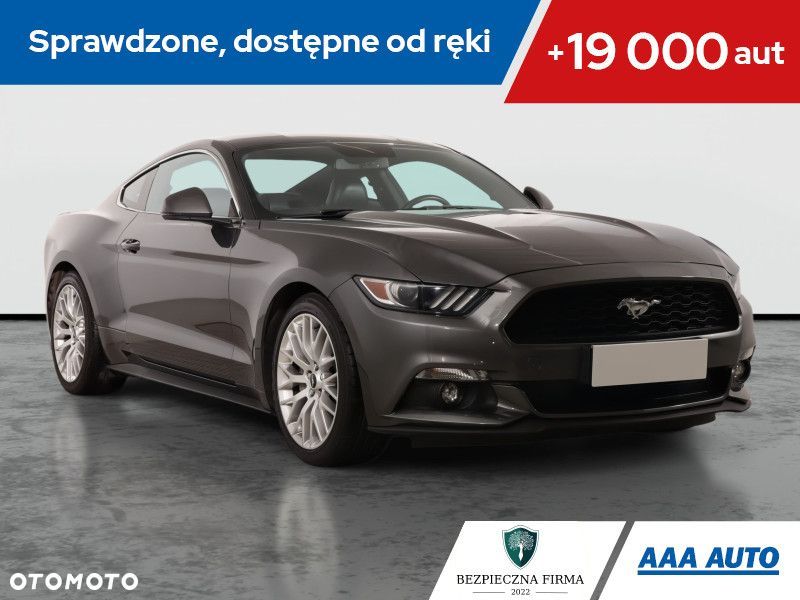 Ford Mustang - 2