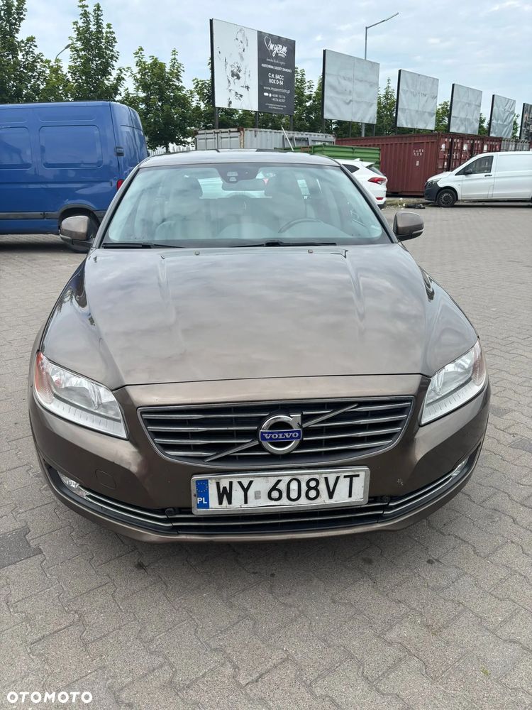 Volvo V70 - 2