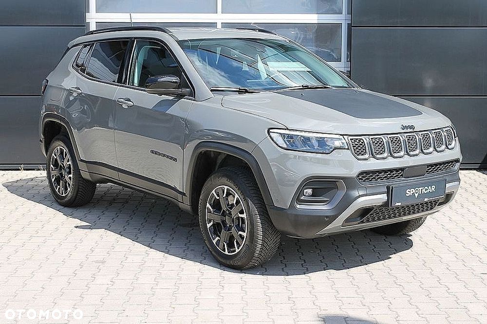 Jeep Compass 1.3 T4 PHEV 4xe Upland S&S - 16