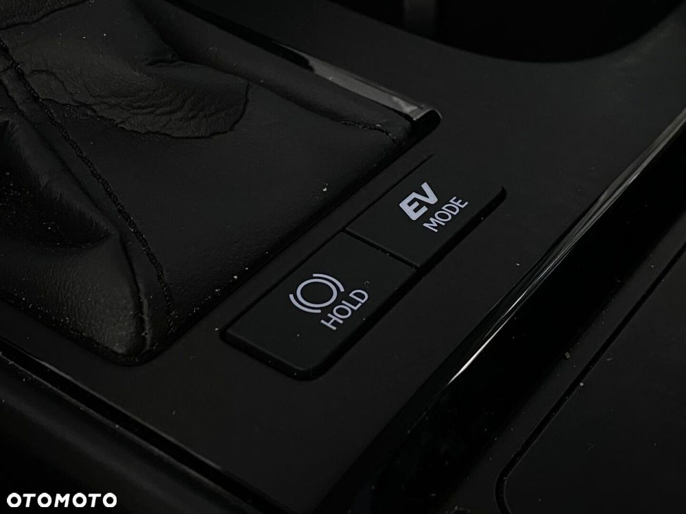 Lexus ES 300h Business Edition - 22