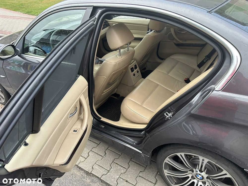 BMW Seria 3 - 23