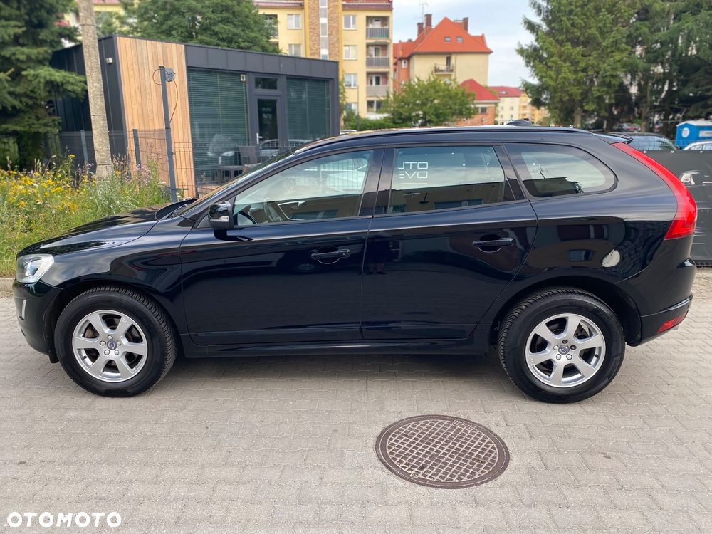 Volvo XC 60 D3 Geartronic Momentum - 8