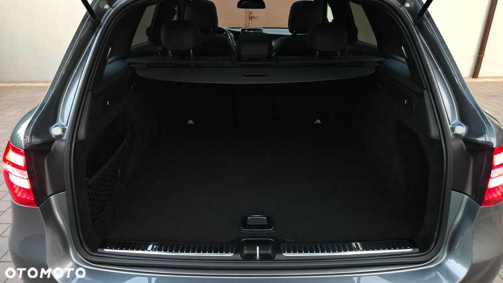 Mercedes-Benz GLC 220 d 4-Matic - 38