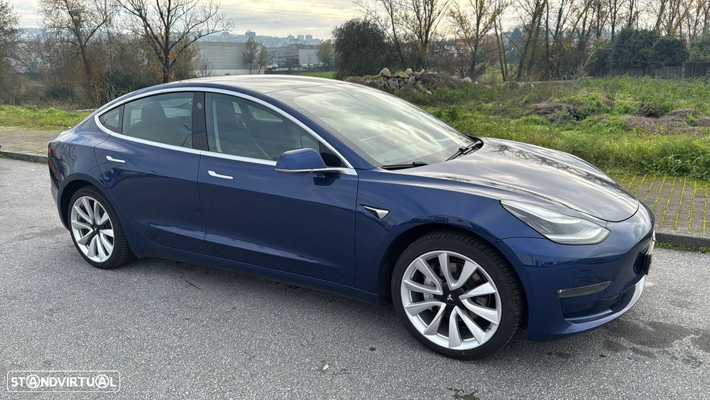 Tesla Model 3 Standard Range Plus RWD - 1