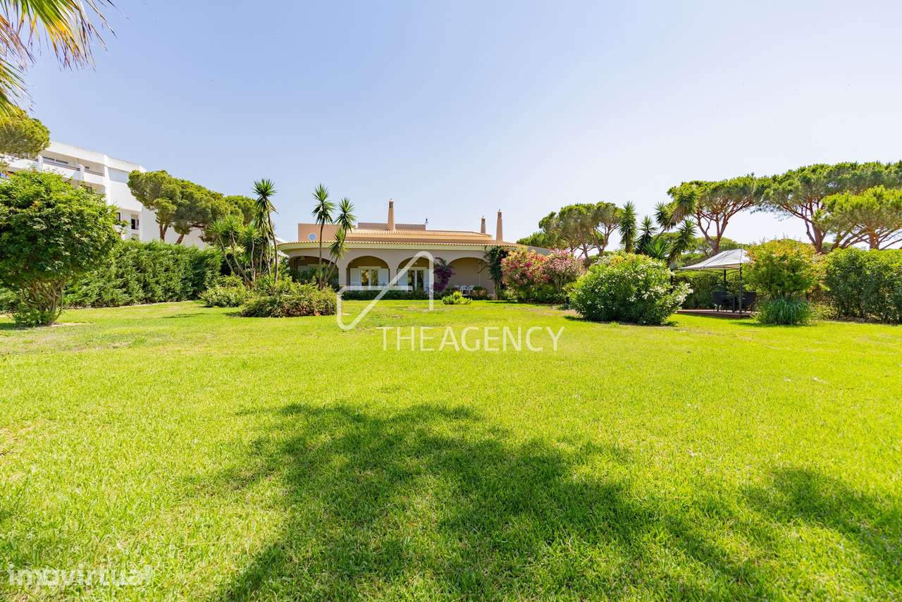 Moradia V6 de Luxo à Venda em Vilamoura | Vista Golfe Pinhal - Grande imagem: 4/60