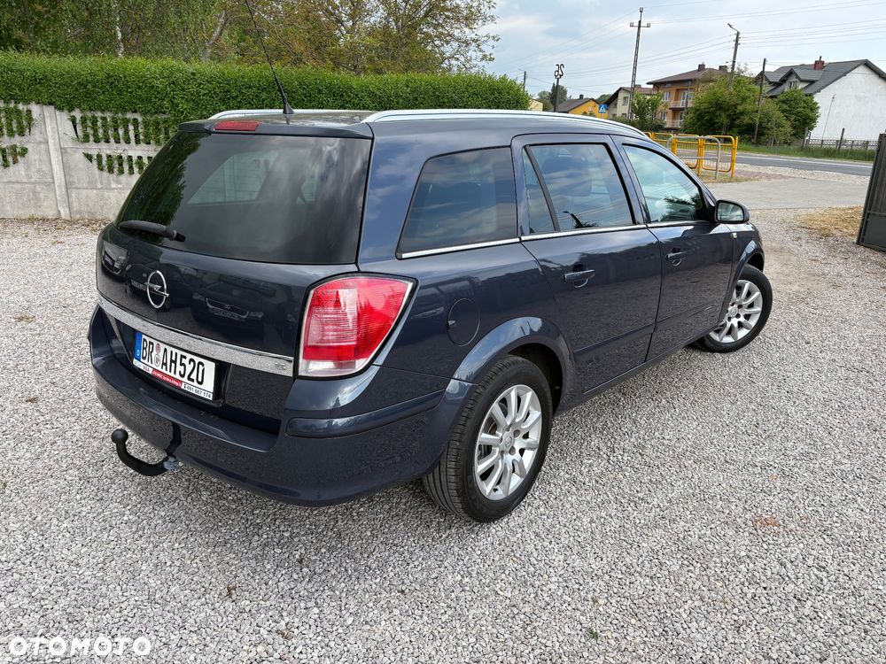 Opel Astra 1.6 Design Edition - 6