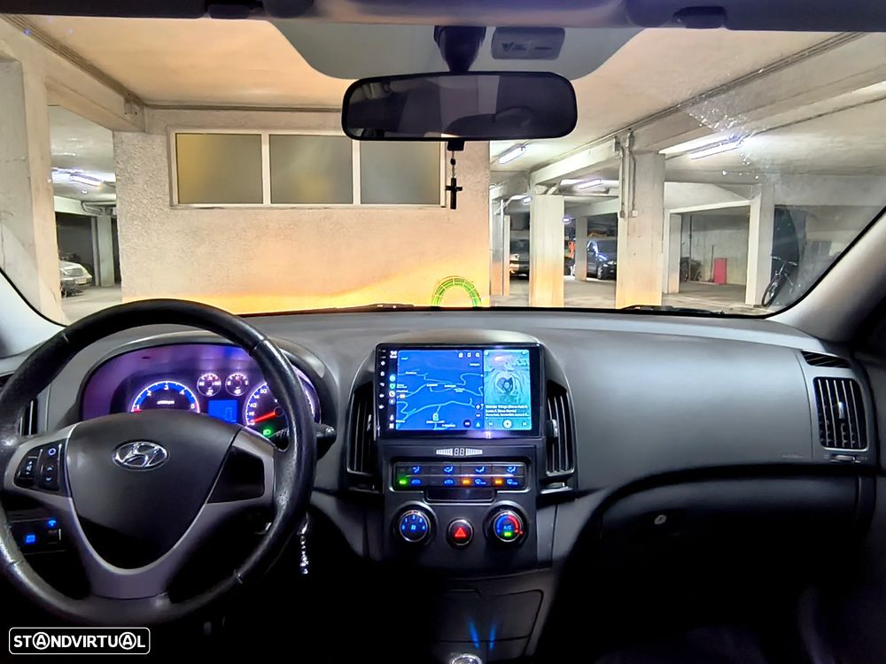 Hyundai i30 1.6 CRDI Comfort CPF - 12