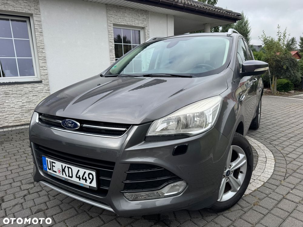 Ford Kuga 1.6 EcoBoost 2x4 Trend - 3
