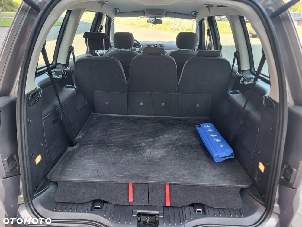 Ford Galaxy 2.0 TDCi Gold X - 12