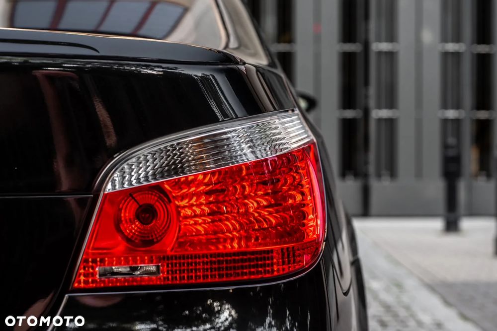 BMW M5 Standard - 26