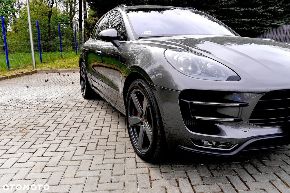 Porsche Macan - 4