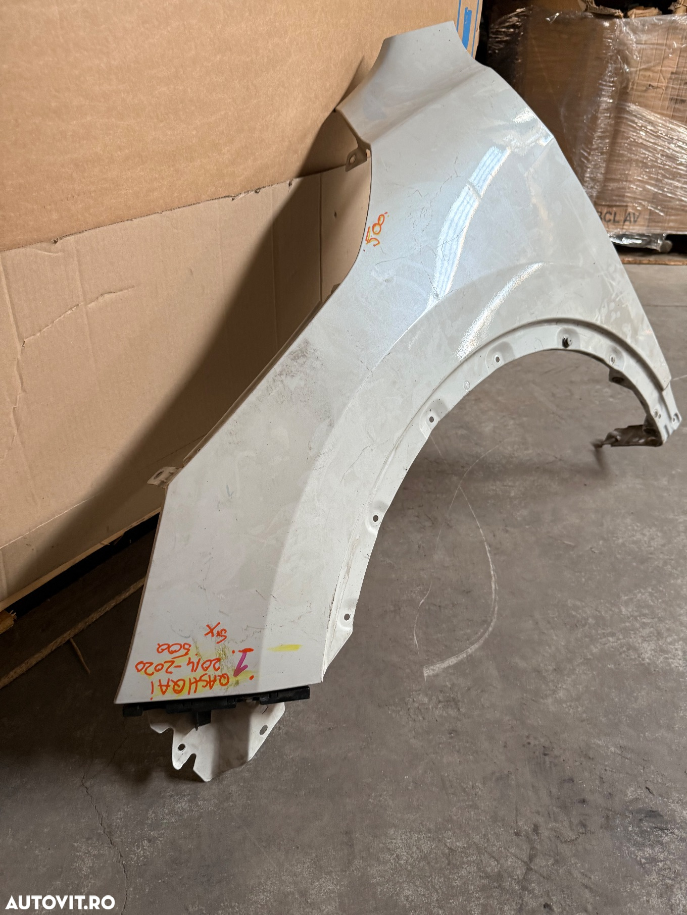 Aripa stanga fata NISSAN QASHQAI an 2014-2020 fara defect - 2