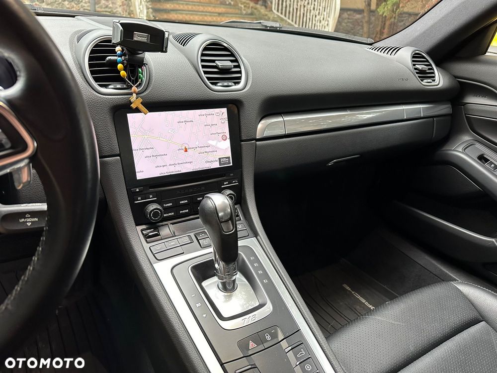 Porsche Cayman GTS PDK - 10