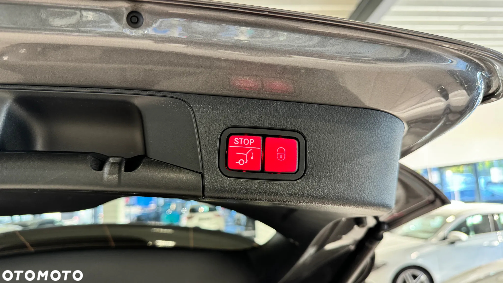 Mercedes-Benz GLB 200 AMG Line 7G-DCT - 38