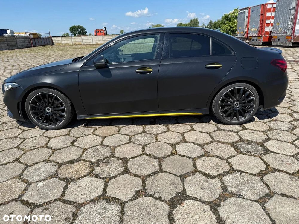 Mercedes-Benz Klasa A 220 4-Matic AMG Line 7G-DCT - 11