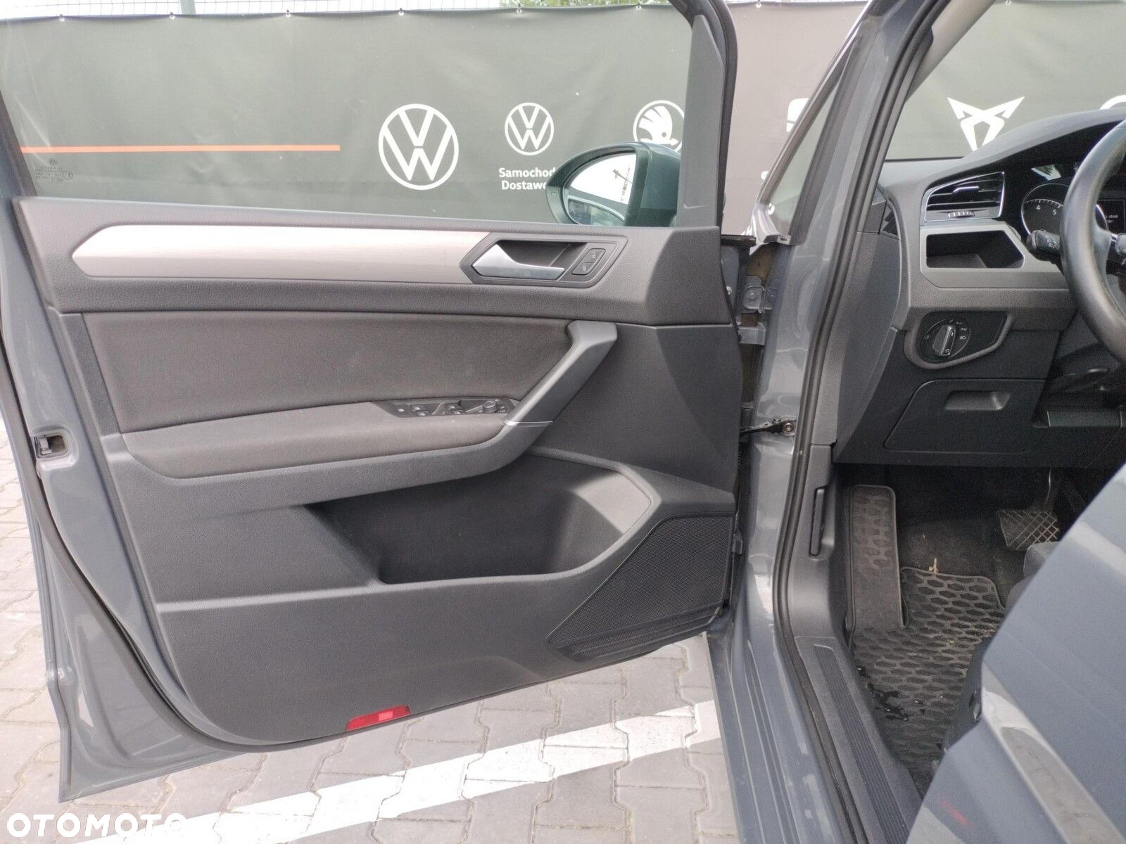 Volkswagen Touran 1.5 TSI EVO Comfortline DSG - 9