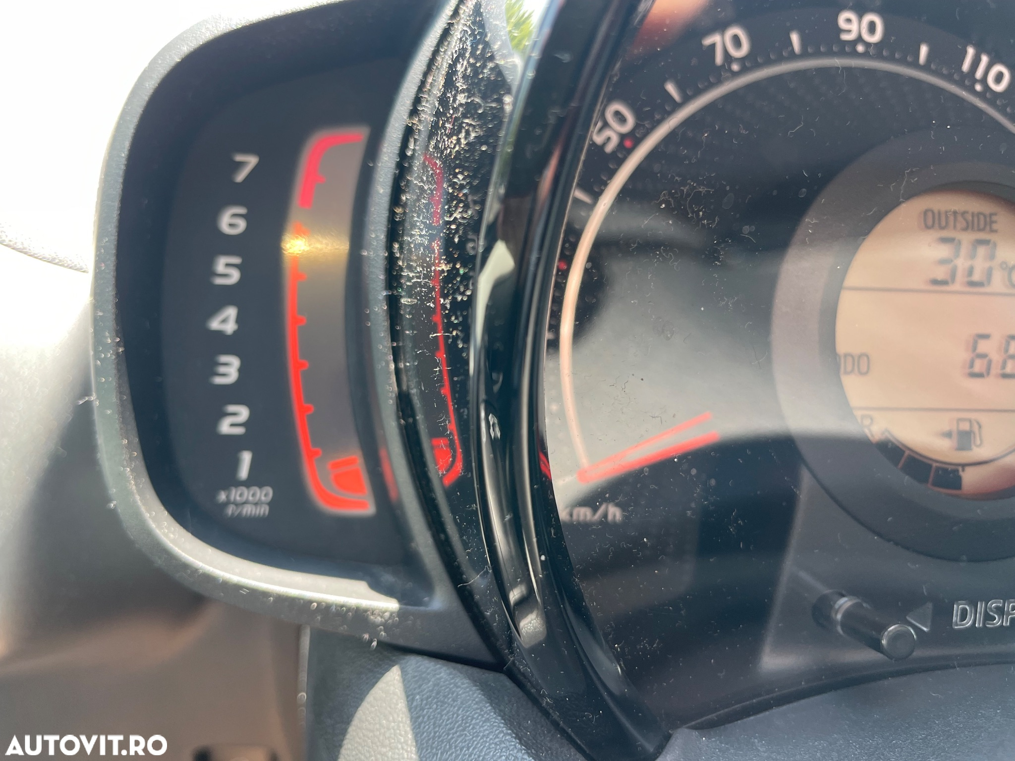 Toyota Aygo 1.0 VVY-I 5 usi X-play - 13