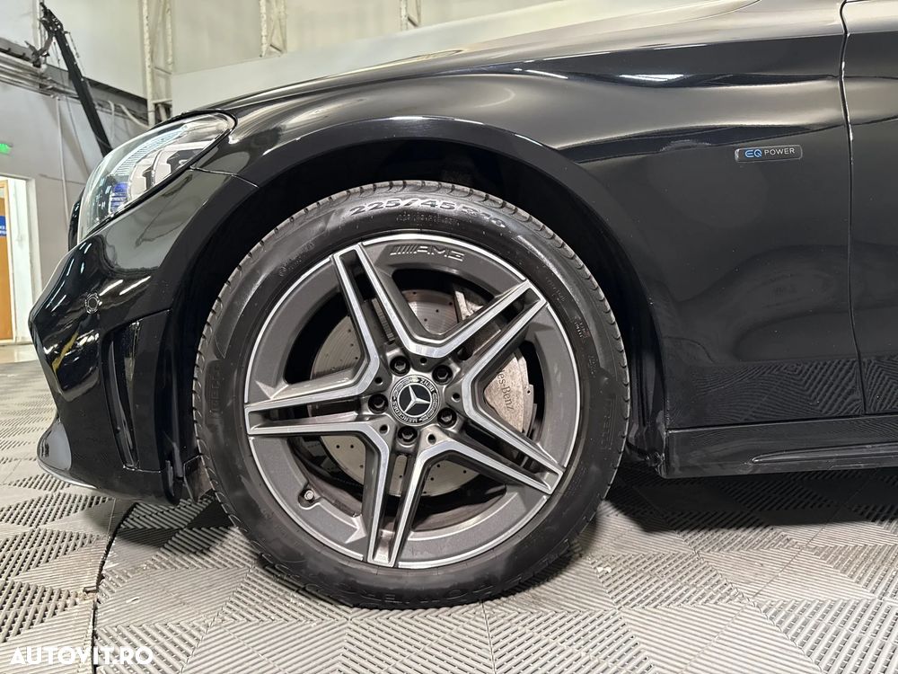 Mercedes-Benz C - 14