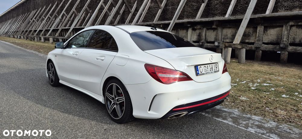 Mercedes-Benz CLA 250 4-Matic Sport - 4