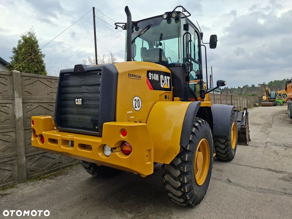 Caterpillar CAT 914 M - 7