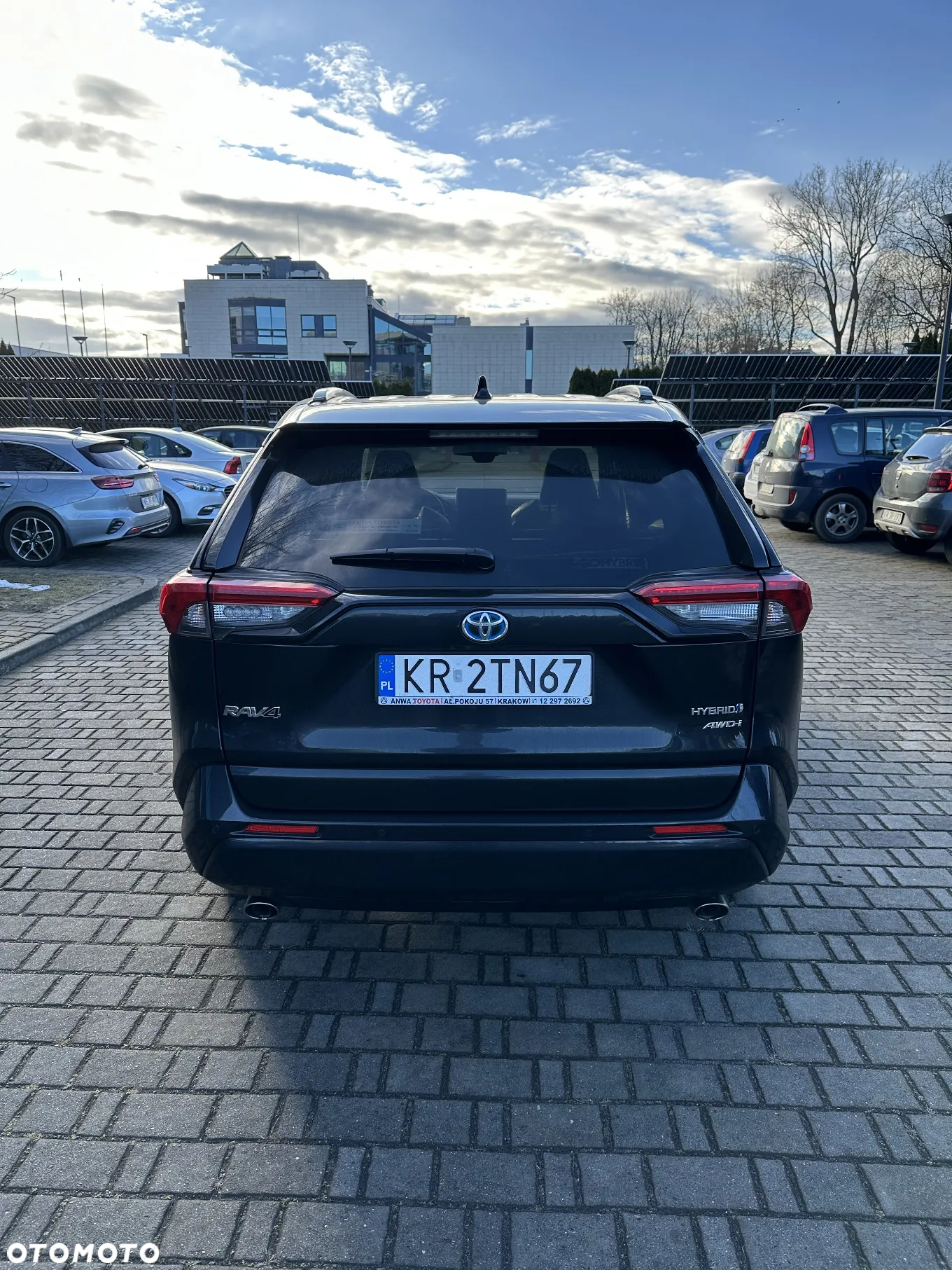 Toyota RAV4 2.5 Hybrid Black Edition by JBL 4x4 - 3
