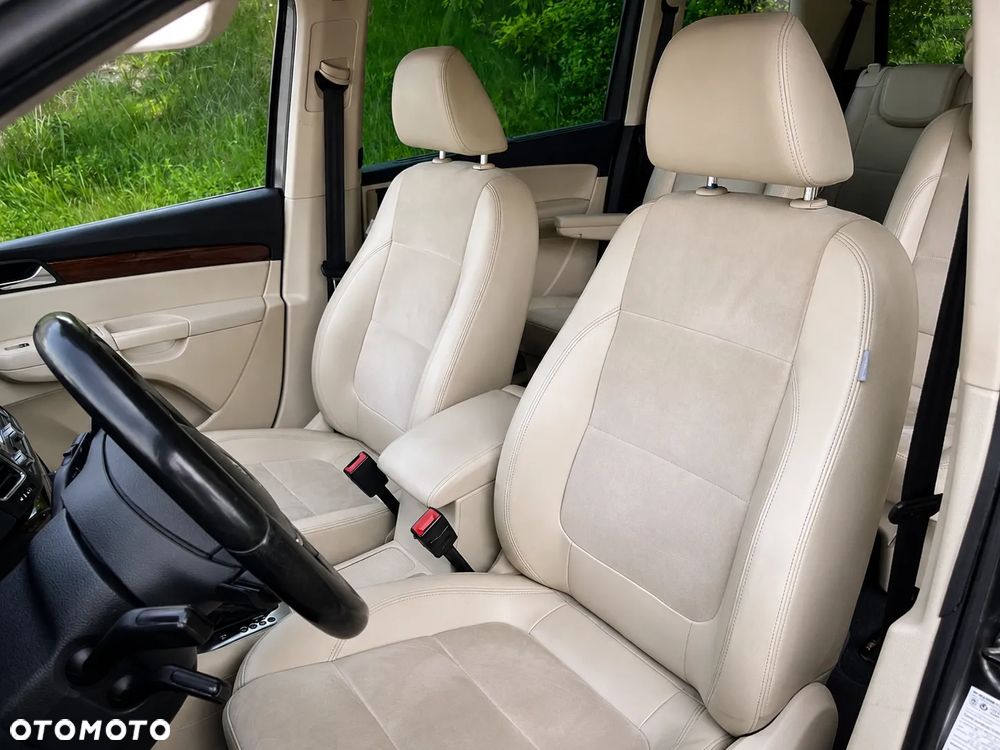 Volkswagen Sharan 2.0 TSI Highline DSG - 17