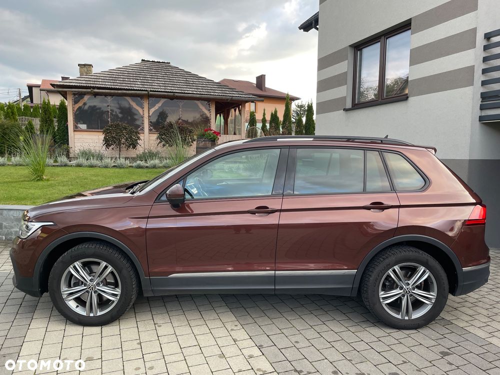 Volkswagen Tiguan 2.0 TSI 4Mot Life DSG - 2