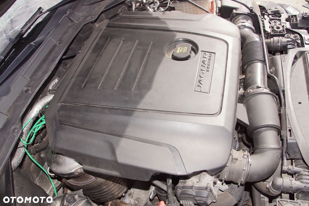 Auto na części 692106889 Jaguar XF X260 2017 2.0 d aj200 204DTA 180 km skrzynia ZF 8HP45 Santorini Black drzwi prawe błotnik lampa grill silnik skrzynia biegów klapa fotele lampy dpf  szyba lusterko deska wybierak pokrętło selektor skup aut - 17