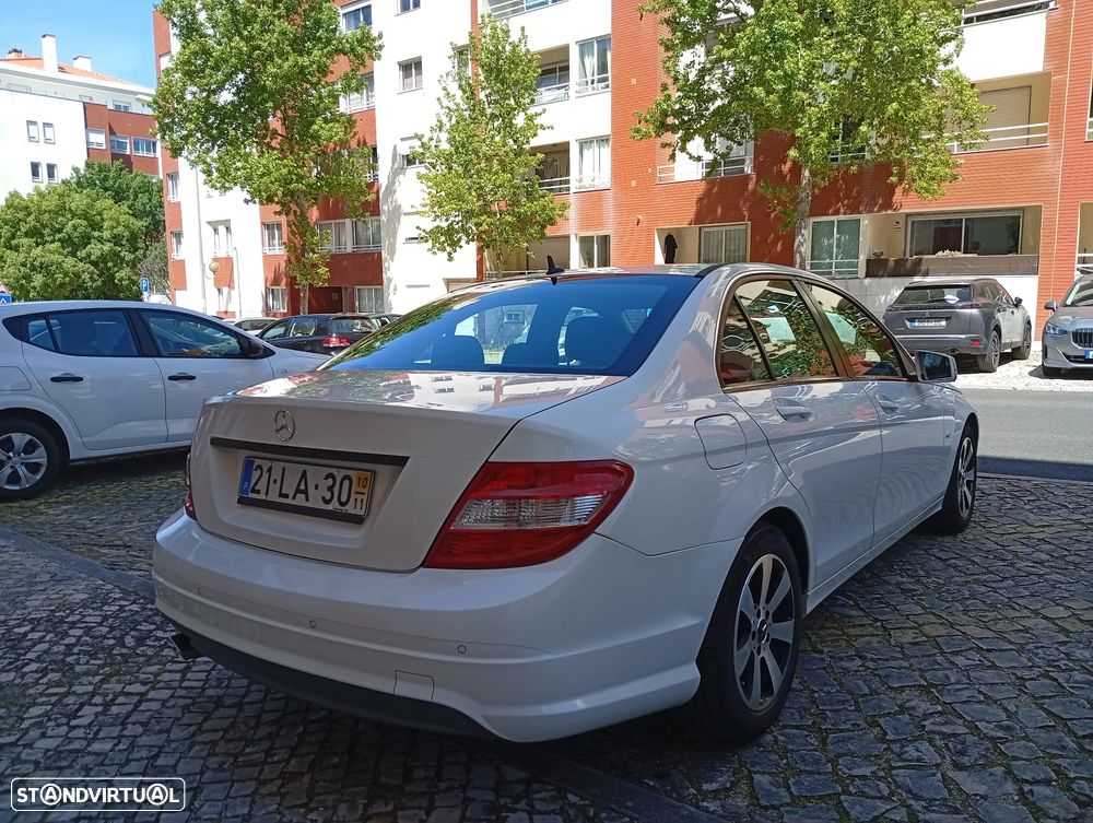 Mercedes-Benz C 180 CDi Avantgarde BlueEfficiency - 3