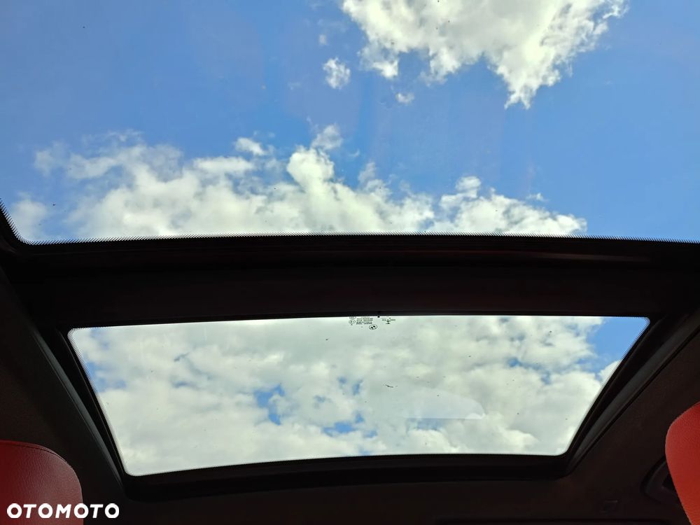 BMW 3GT 335i xDrive M Sport - 23