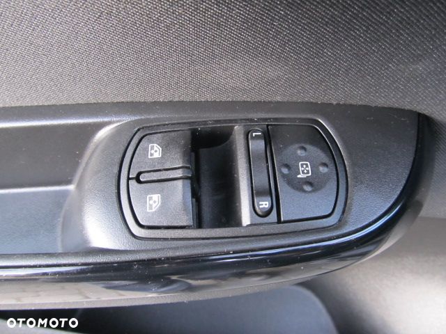 Opel Corsa 1.4 Enjoy S&S - 15