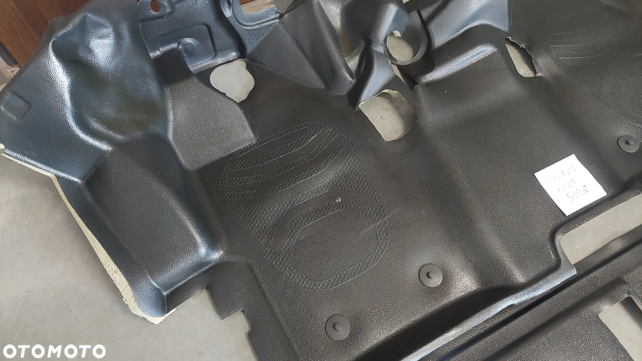 WYKŁADZINA DYWAN FORD TRANSIT CUSTOM EUROPA R2021 KOMPLET - 2