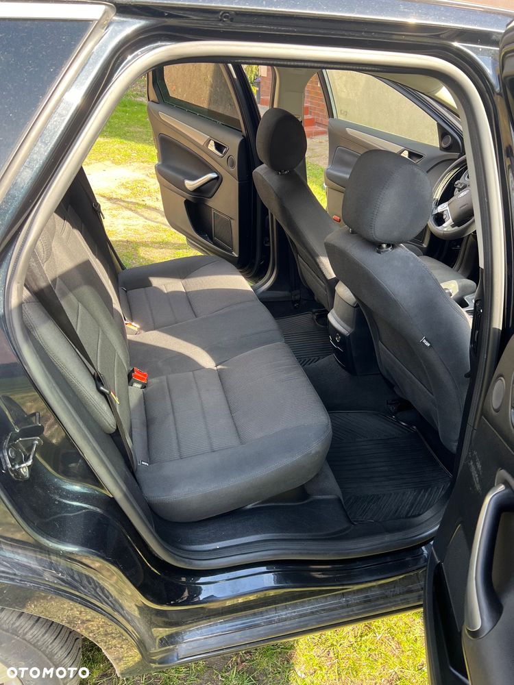 Ford Mondeo - 11