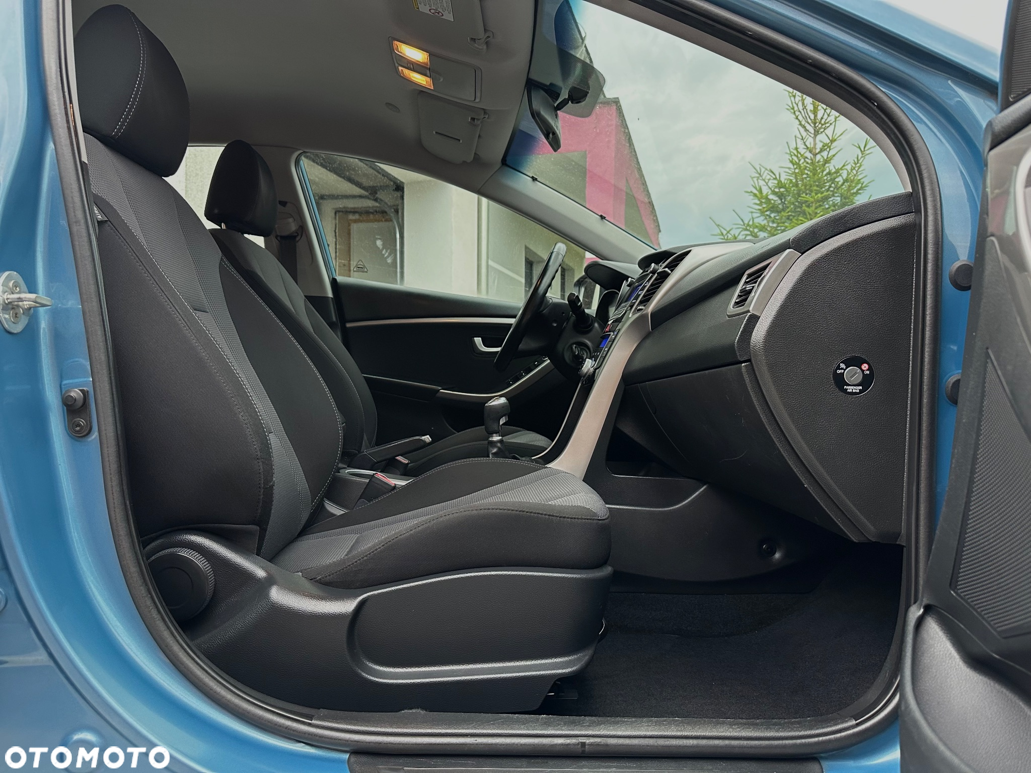 Hyundai i30 1.6 Premium - 8