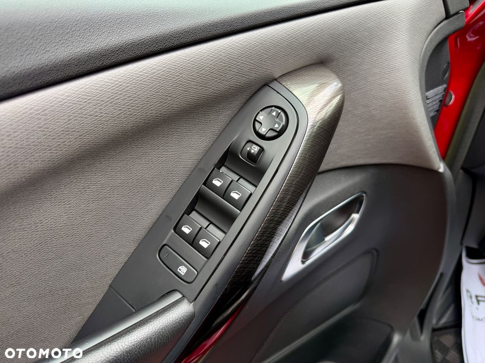 Citroën C4 Picasso e-HDi 115 Exclusive - 23