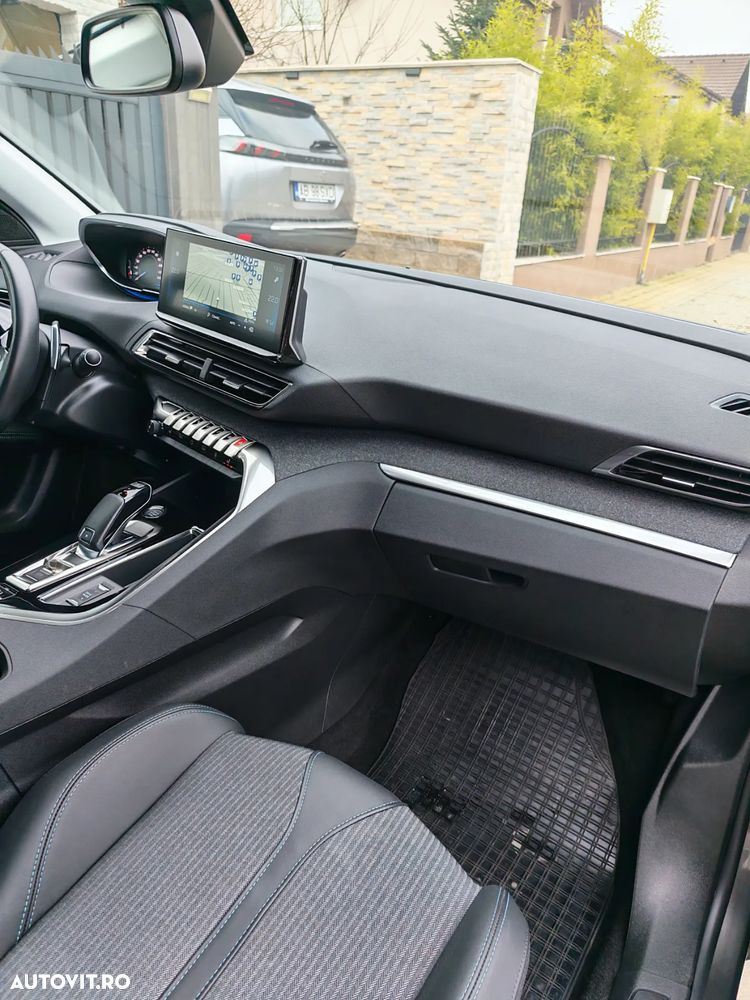 Peugeot 3008 BlueHDi 130 Stop & Start EAT8 Allure Pack - 13