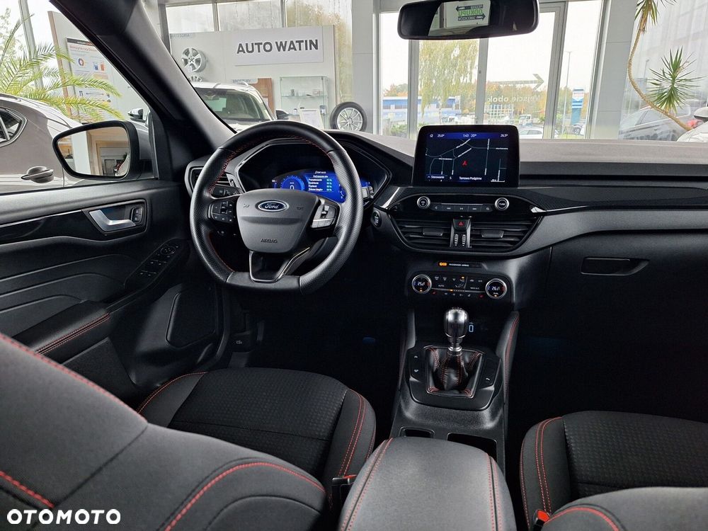 Ford Kuga 1.5 EcoBoost FWD ST-Line - 22