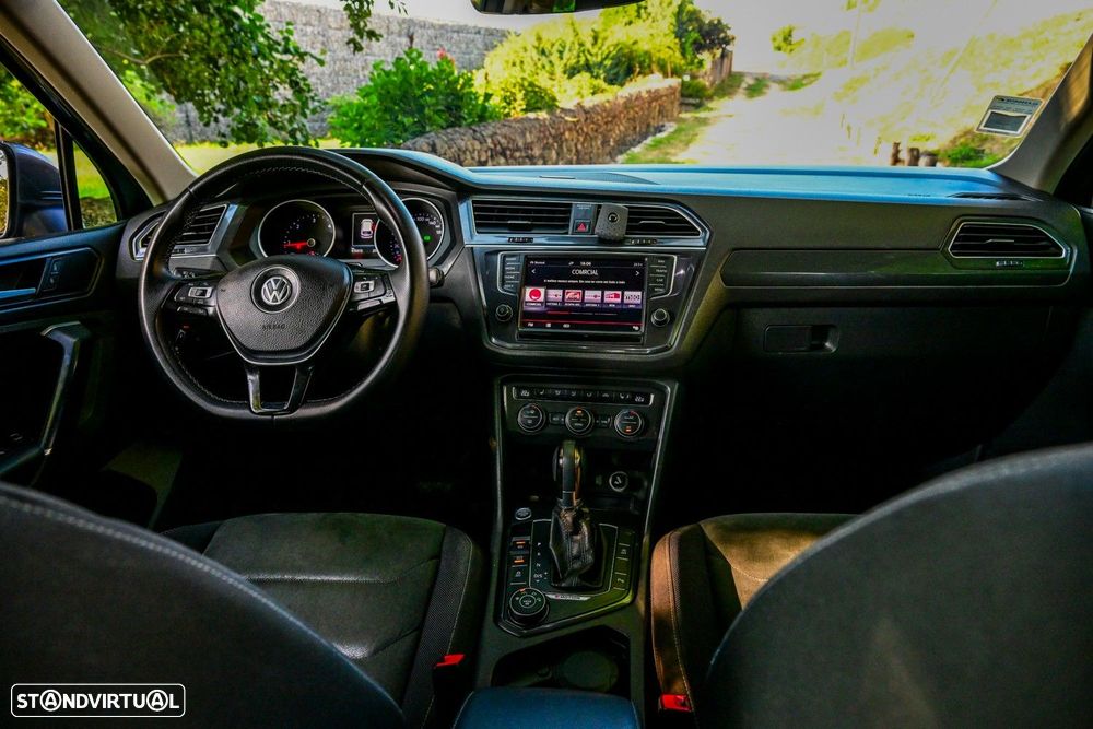VW Tiguan 2.0 TDI Highline DSG 4Motion - 45