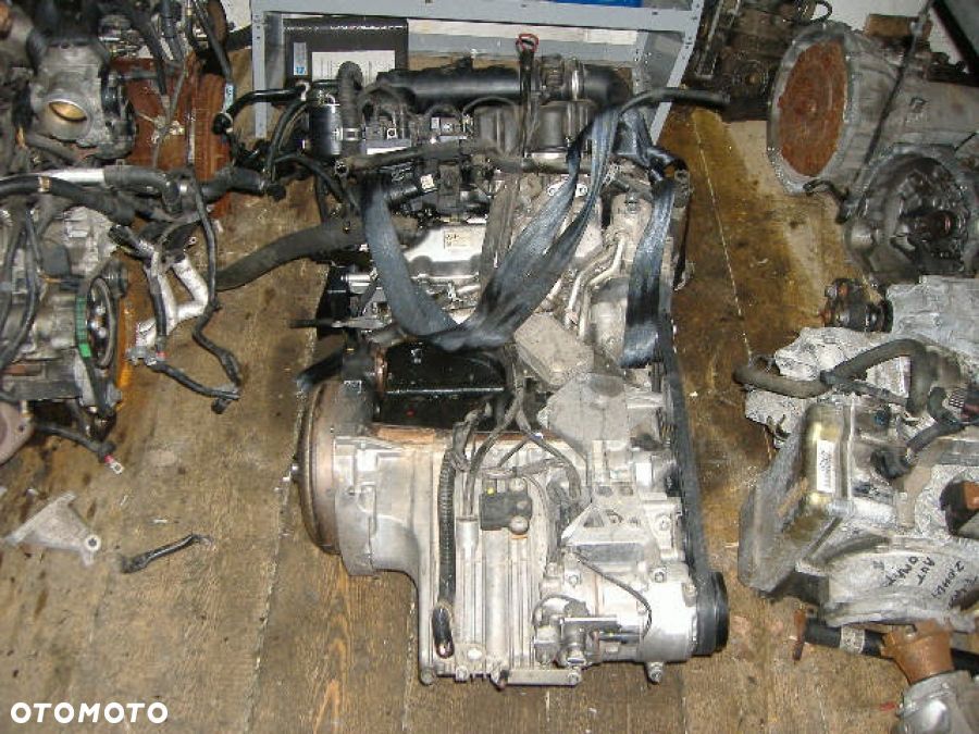 MERCEDES A-KLASA W169 B W245 SILNIK 640940 640942 - 1