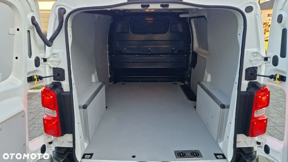 Opel Vivaro - 20