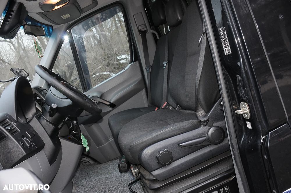 Mercedes-Benz Sprinter - 5