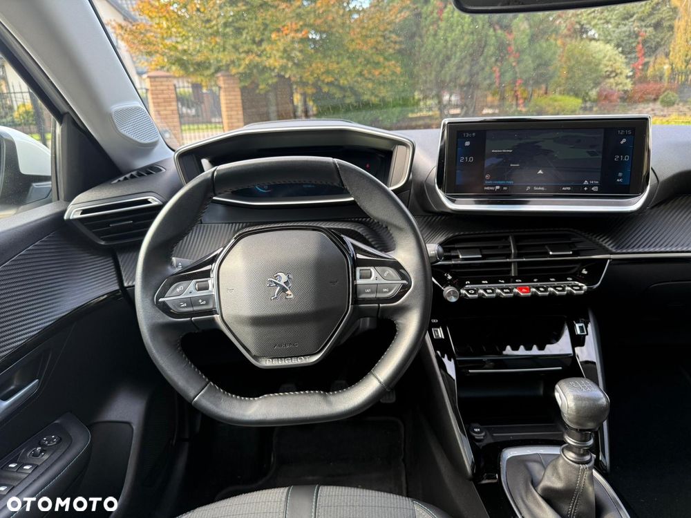 Peugeot 208 PureTech 100 Style - 13