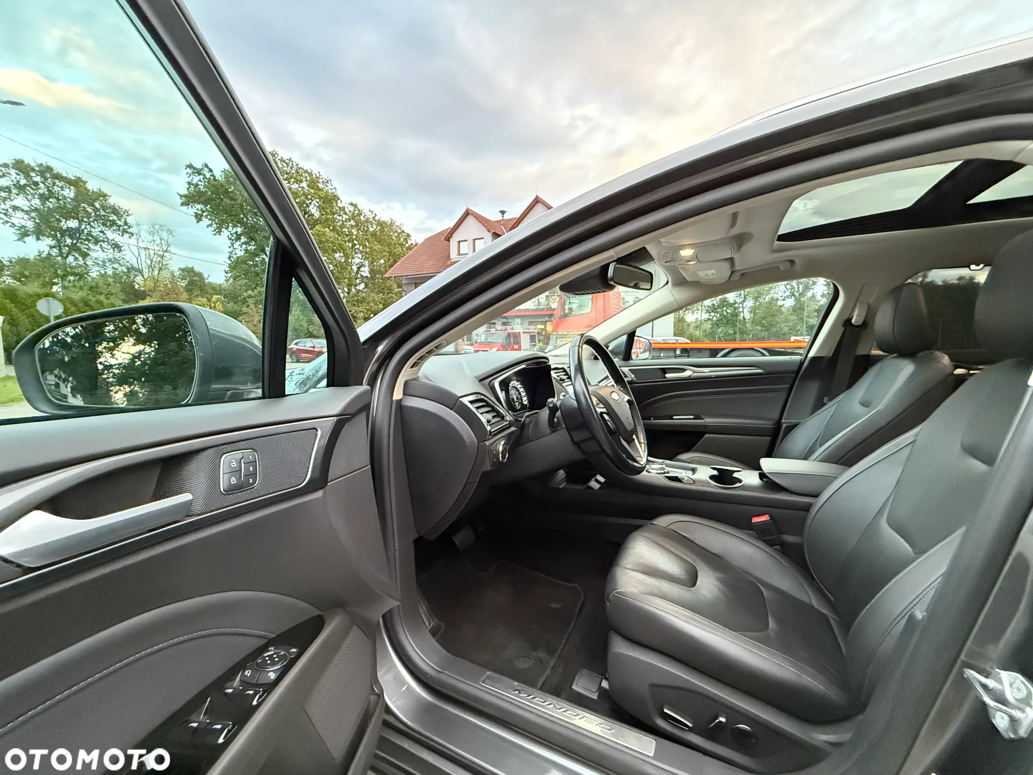 Ford Mondeo 2.0 EcoBlue Titanium - 10