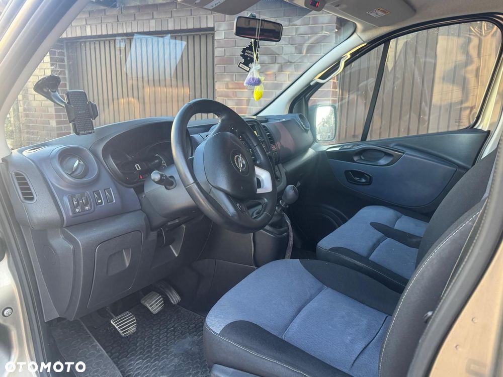 Opel Vivaro 2016 photo 4