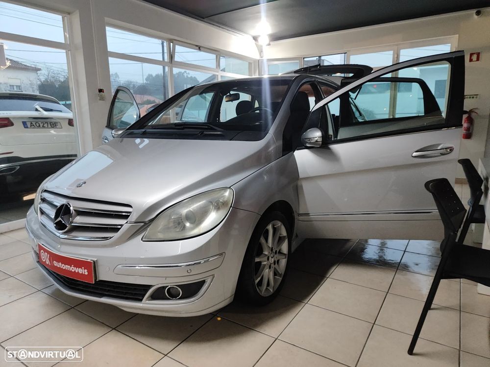 Mercedes-Benz B 200 CDI - 21
